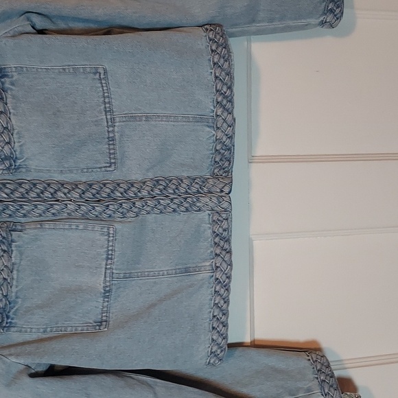 Veronica Beard Arrowe Cropped Chambray Jacket with Braided Trim - Picture 8 of 16